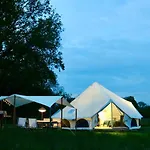 La Toile Sous Les Etoiles Luxury tent